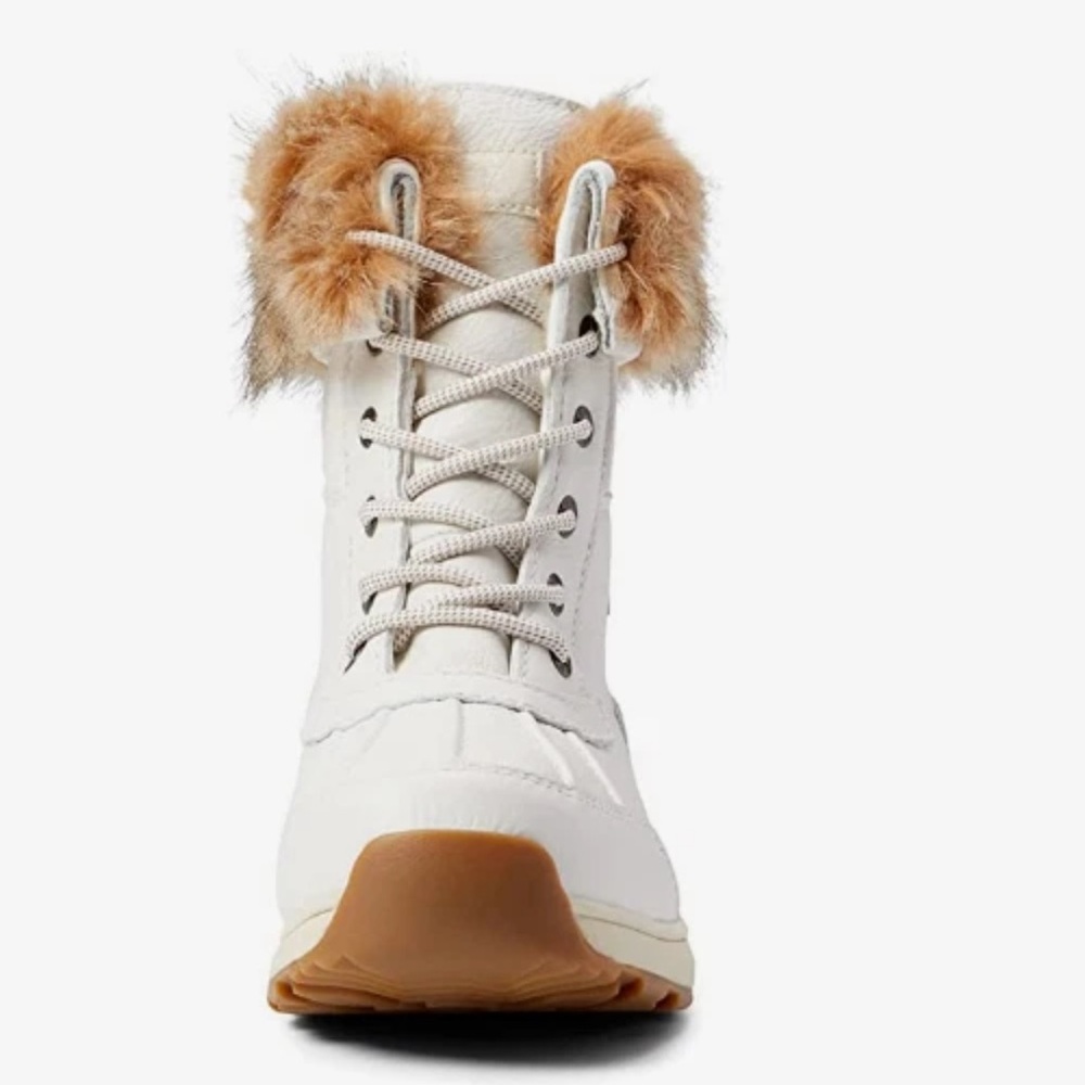 UGG Women's Cream and Tan Winter Boots - Picture 5 of 10